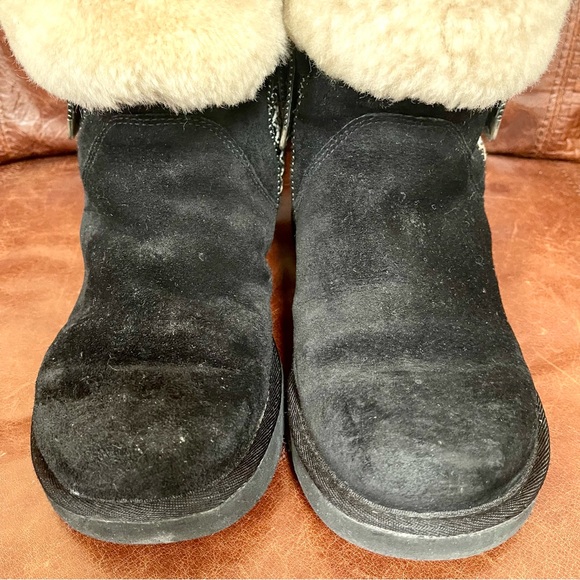 UGG Australia Genuine Suede & Shearling Lined & Trimmed Ankle Boots Size 8 - Picture 10 of 10